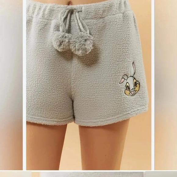 ☆☆☆DISNEY comfy thumper shorts - Picture 1 of 7